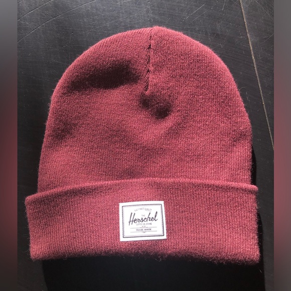 Herschel Elmer Beanie Burgundy!! - Picture 1 of 5